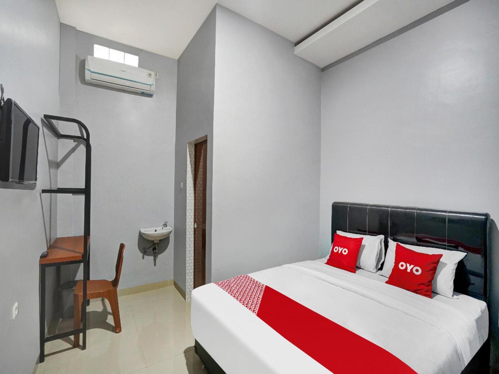 Hotel O Beda Arga Near Rs Royal Prima Ayahanda 棉兰 外观 照片